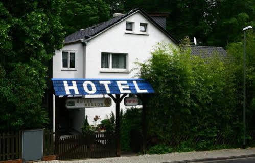 Hotel Kronberg كرونبرج إم تانوس المظهر الخارجي الصورة