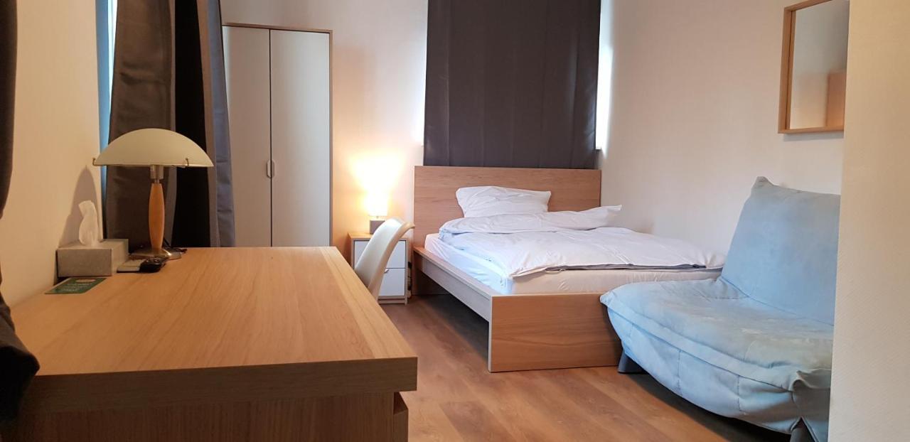 Hotel Kronberg كرونبرج إم تانوس المظهر الخارجي الصورة
